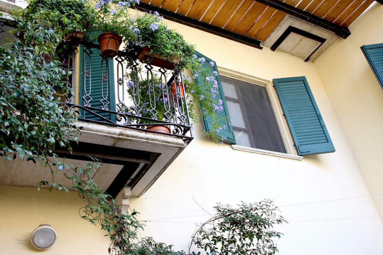 B&B Casa Dei Poeti Mantova Luaran gambar