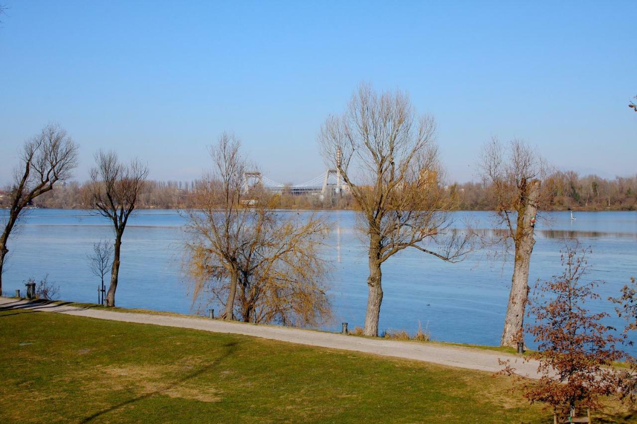 B&B Casa Dei Poeti Mantova Luaran gambar