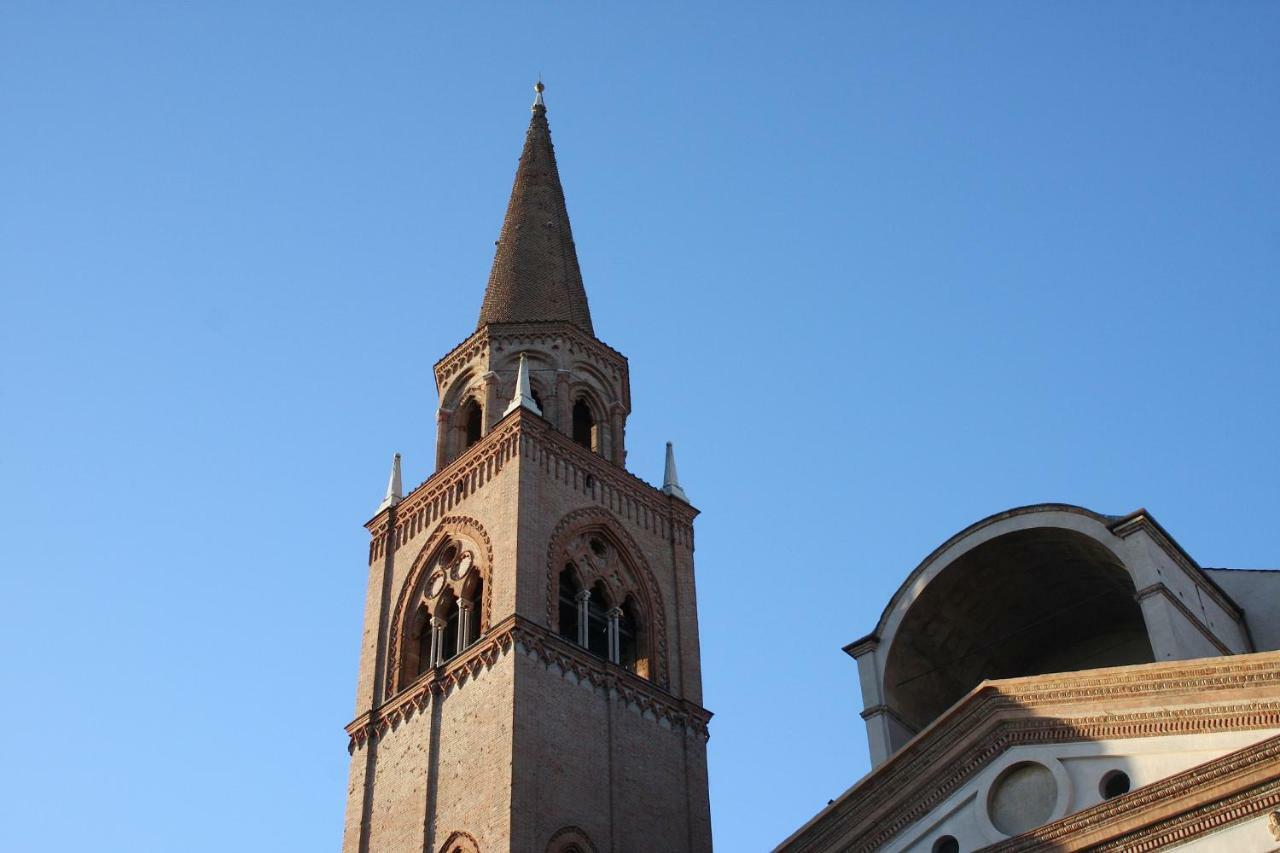 B&B Casa Dei Poeti Mantova Luaran gambar